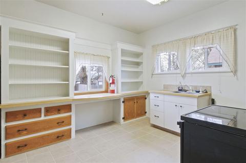 4003 N Crestline St, Spokane, WA 99207 photo 6