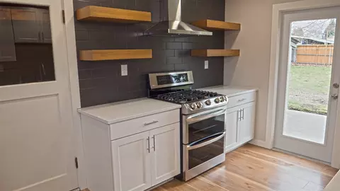 10820 E 6th Ave, Spokane Valley, WA 99216 photo 6
