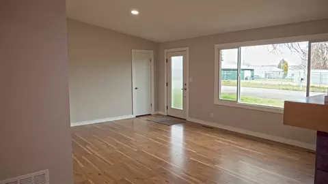 10820 E 6th Ave, Spokane Valley, WA 99216 photo 4