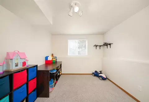 2721 E Longfellow Ave, Spokane, WA 99207 photo 13