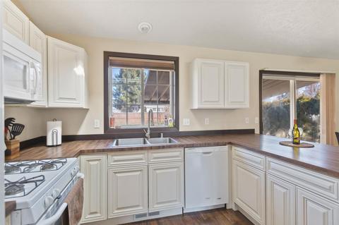 6415 E 9th Ave, Spokane Valley, WA 99212 photo 7