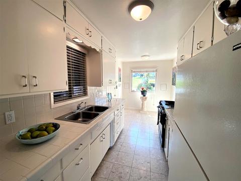 3155 E 11th Ave, Spokane, WA 99202 photo 9