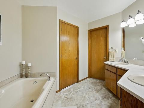 501 E Jack Pine Ct, Spokane, WA 99208 photo 12