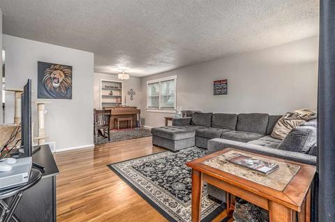 825 E Decatur Ave, Spokane, WA 99208 photo 3