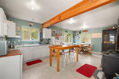 9510 E Woolard Rd, Colbert, WA 99005 photo 5