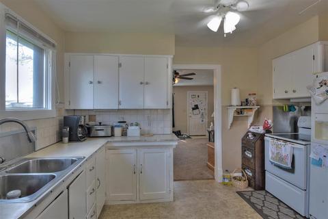 2023 E Marshall Ave, Spokane, WA 99207 photo 4
