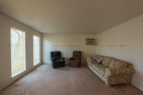 3103 E 44th Ave, Spokane, WA 99223 photo 2
