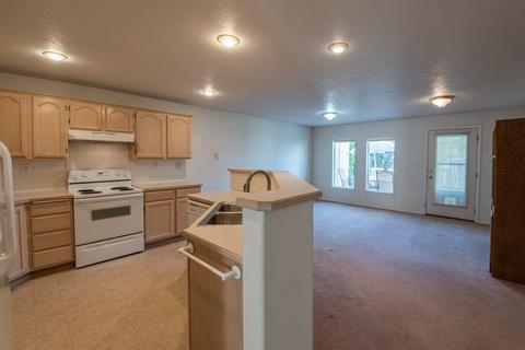 3103 E 44th Ave, Spokane, WA 99223 photo 4