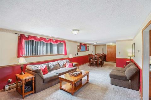 810 E Pinetree Dr, Spokane, WA 99208 photo 3