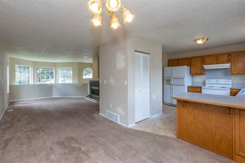 3701 E 8th Ave, Spokane, WA 99202 photo 8