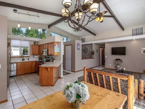 11710 E 20th Ave, Spokane Valley, WA 99206 photo 5
