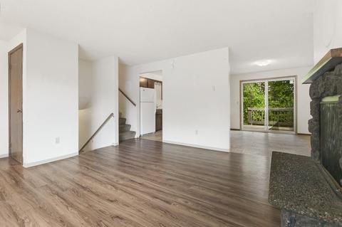 2017 E 11th Ave, Spokane, WA 99202 photo 4