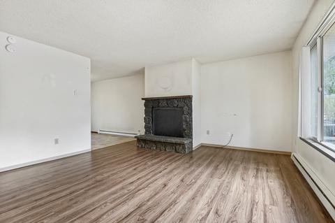 2017 E 11th Ave, Spokane, WA 99202 photo 3