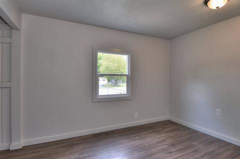 10528 E 8th Ave, Spokane Valley, WA 99206 photo 7
