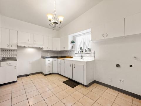927 E Bismark Ave, Spokane, WA 99208 photo 8