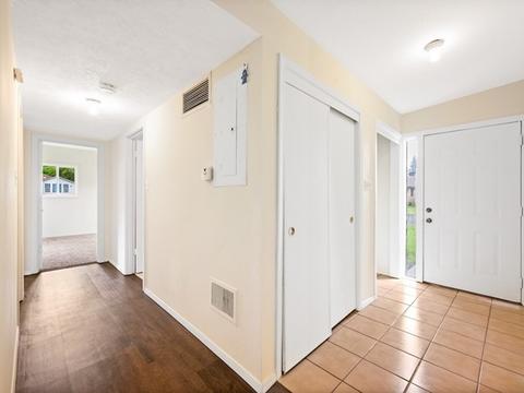 927 E Bismark Ave, Spokane, WA 99208 photo 2