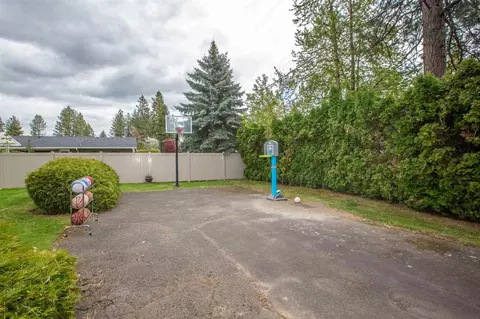 1724 E 35th Ave, Spokane, WA 99203 photo 20