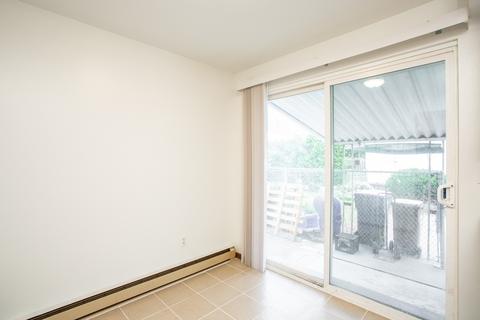 910 E Bismark Ave, Spokane, WA 99208 photo 8