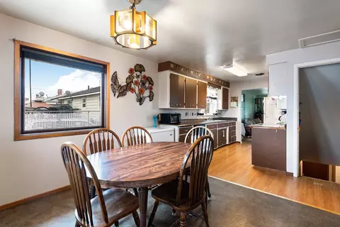 1907 E Longfellow Ave, Spokane, WA 99207 photo 5