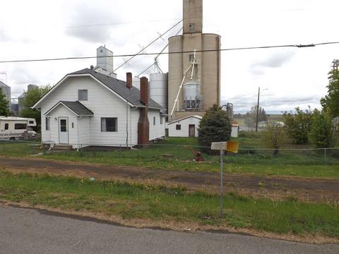 635 N Pine St, Spangle, WA 99031 photo 1