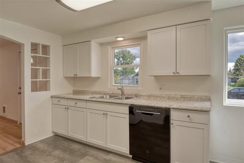 2319 E Rowan Ave, Spokane, WA 99217 photo 8