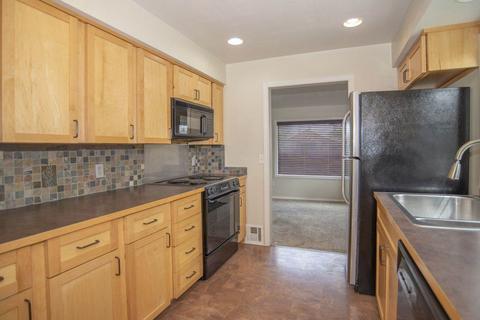 308 Everett Ave, Spokane, WA 99207 photo 5