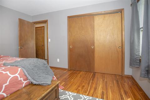557 E Queen Ave, Spokane, WA 99207 photo 8