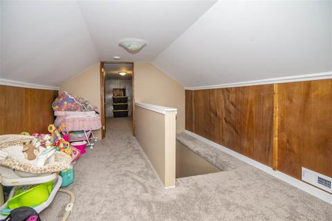 557 E Queen Ave, Spokane, WA 99207 photo 14