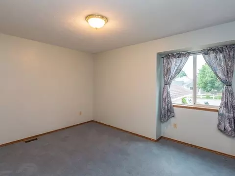 408 E Glencrest Dr, Spokane, WA 99208 photo 9