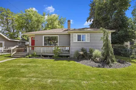 2128 E Gordon Ave, Spokane, WA 99207 photo 1