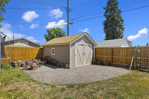 2128 E Gordon Ave, Spokane, WA 99207 photo 20