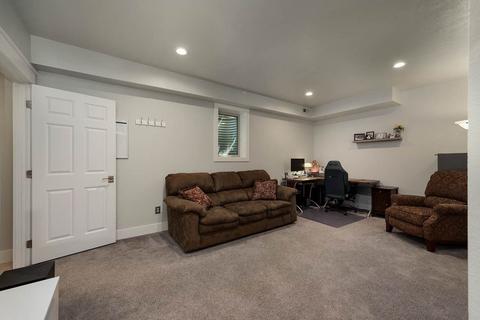 1114 E 19th Ave, Spokane, WA 99203 photo 32
