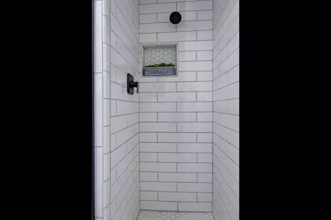 1806 E 38th Ave, Spokane, WA 99203 photo 13