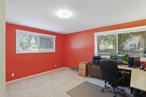 1521 E Pinecrest Rd, Spokane, WA 99203 photo 14
