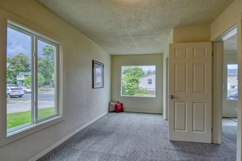 924 E Queen Ave, Spokane, WA 99207 photo 10