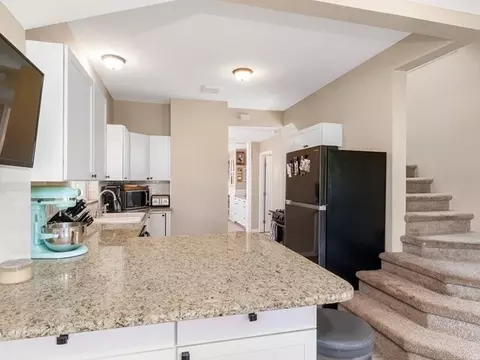 425 E Baldwin Ave, Spokane, WA 99207 photo 7