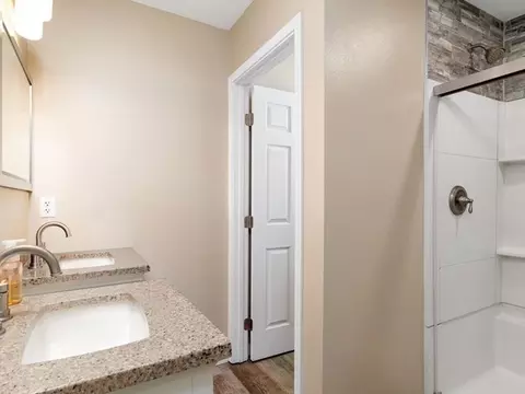 425 E Baldwin Ave, Spokane, WA 99207 photo 11