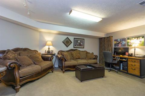 7910 N Maple St, Spokane, WA 99208 photo 27