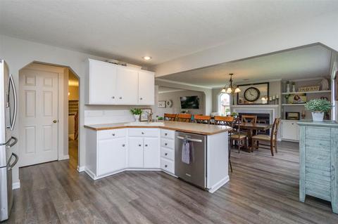 7910 N Maple St, Spokane, WA 99208 photo 9