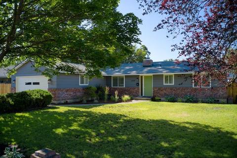 3418 E 27th Ave, Spokane, WA 99223 photo 1