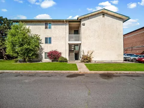 1802 W Sharp Ave, Spokane, WA 99201 photo 3