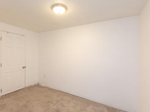 41 E Providence Ave, Spokane, WA 99207 photo 13