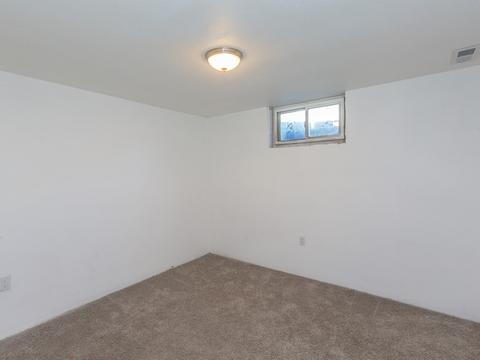 41 E Providence Ave, Spokane, WA 99207 photo 14