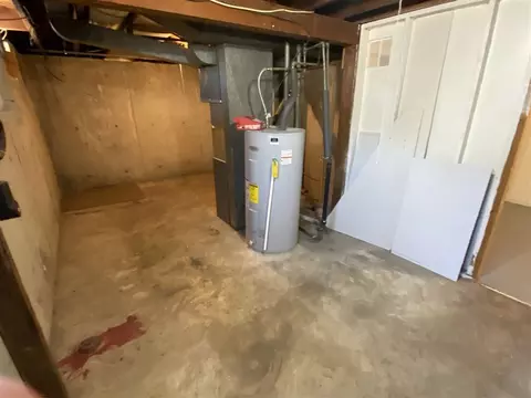 1518 E Walton Ave, Spokane, WA 99207 photo 19