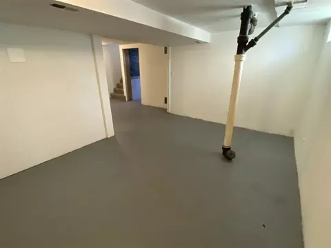1518 E Walton Ave, Spokane, WA 99207 photo 16