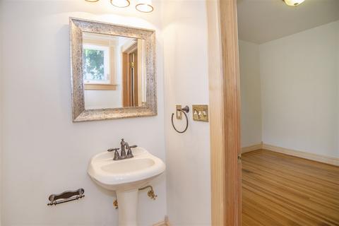 1004 Ermina, Spokane, WA 99207 photo 14
