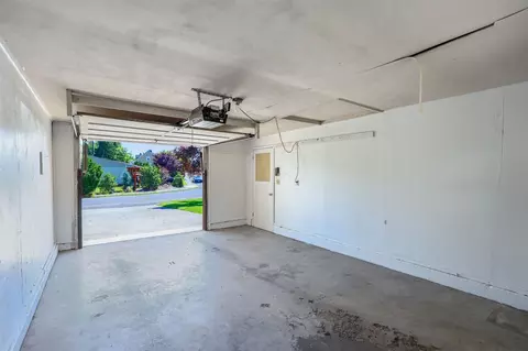 2805 N E St, Spokane, WA 99205 photo 19
