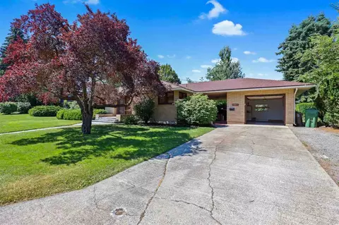 2805 N E St, Spokane, WA 99205 photo 2