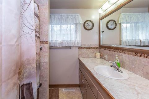 618 E Queen Ave, Spokane, WA 99207 photo 14