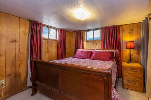 618 E Queen Ave, Spokane, WA 99207 photo 17